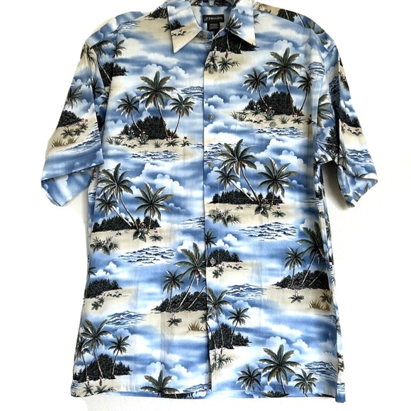 St. Johns Bay Island Style Men's Short Sleeve Hawaiian Button Size Medium - Picture 1 of 6